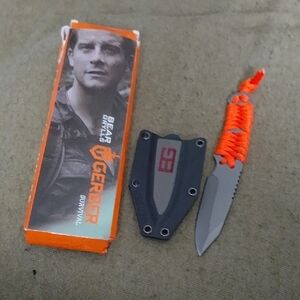 Gerber Survival Knife with Orange Handle